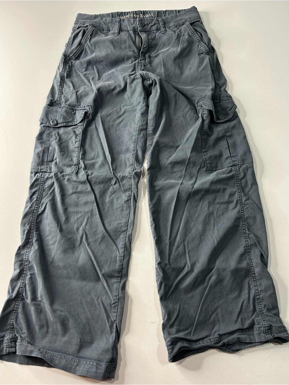 American Eagle Outfitters Gray Cargo Pants - Utility Pockets